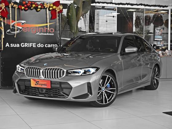 BMW 320i 2.0 16V TURBO FLEX M SPORT AUTOMÁTICO BMW 320i 2.0 16V TURBO FLEX M SPORT AUTOMÁTICO